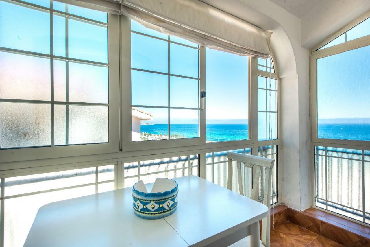 Casa Con Terrazza Sul Mare All'Addaura باليرمو المظهر الخارجي الصورة